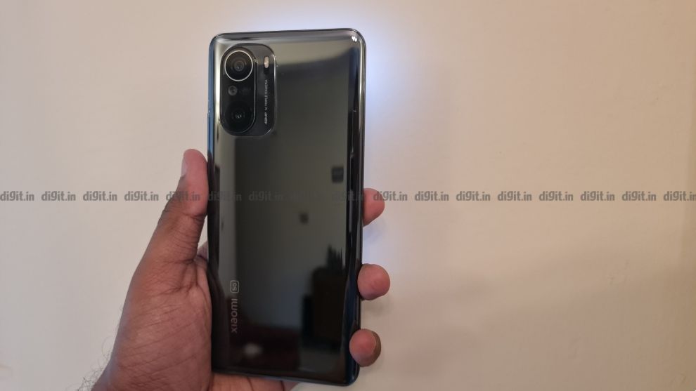 el teléfono obtuvo una puntuación menor que el OnePlus 9R de la competencia en las pruebas AnTuTu y PCMark Work 2.0