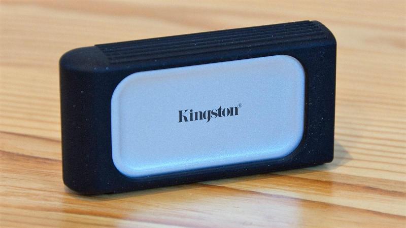 Kingston XS2000