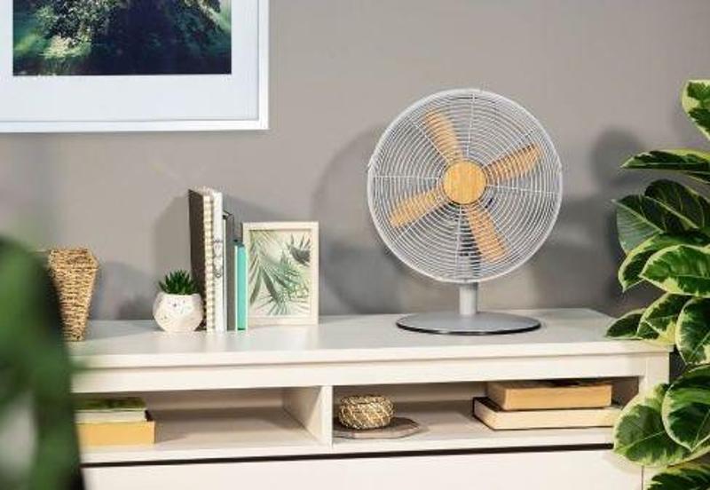 Russell Hobbs 12 inch Scandi desk fan