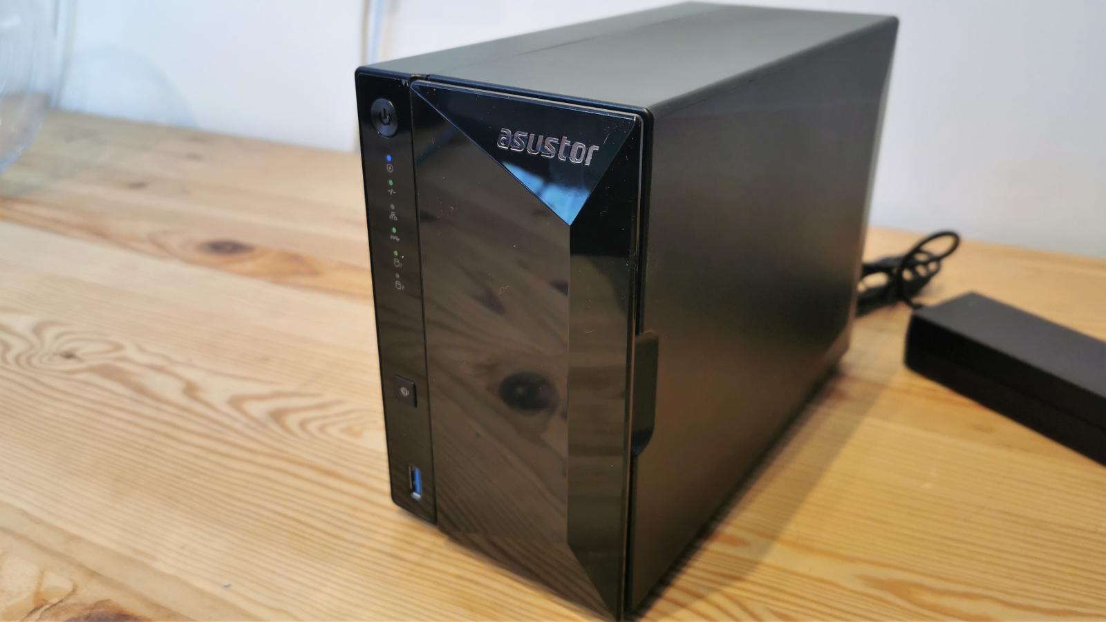 Asustor Drivestor 2 Pro AS3302T: lo mejor para LAN de 2,5 GbE