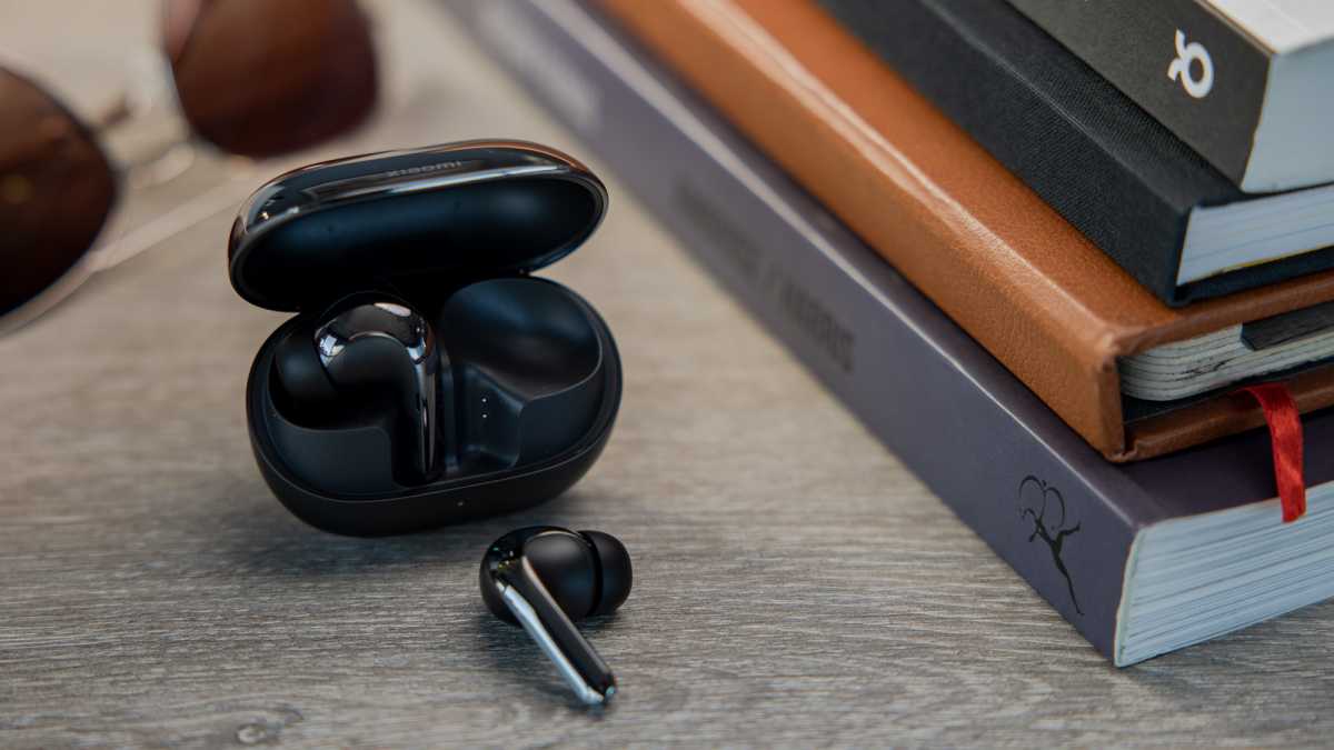 Xiaomi Buds 4 Pro_abierto