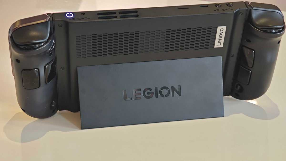 Lenovo Legion Go rear