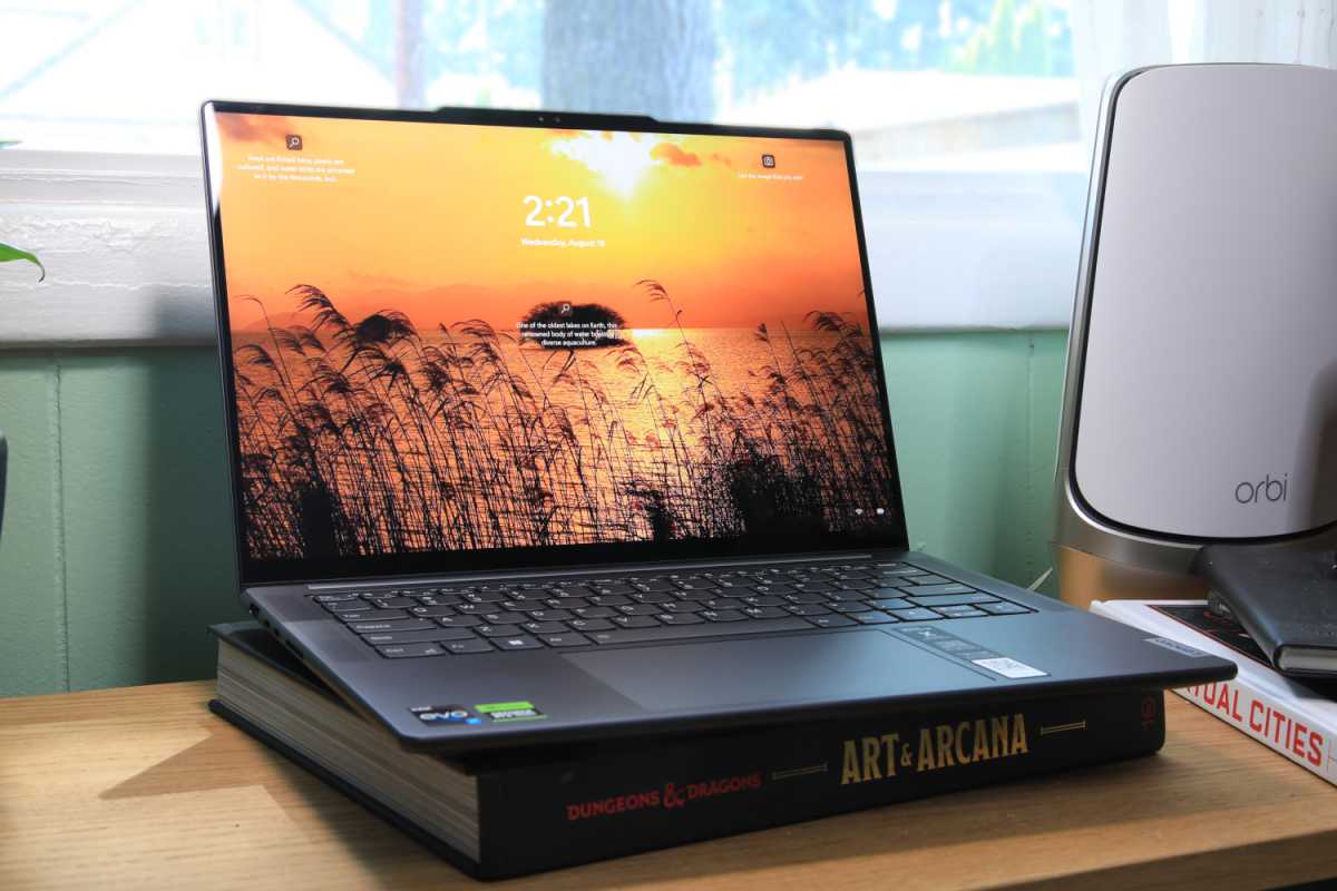 Lenovo Slim Pro 9i hero