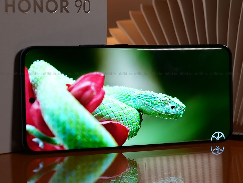 Honor 90 Display Review