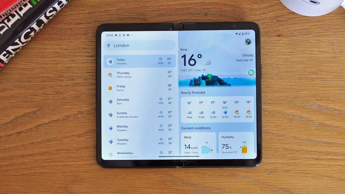 Google Pixel Fold review - Weather app