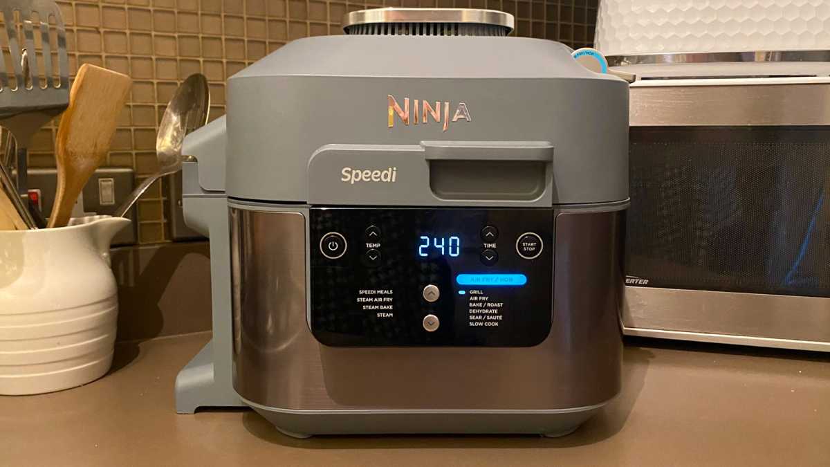 Ninja Speedi multicooker