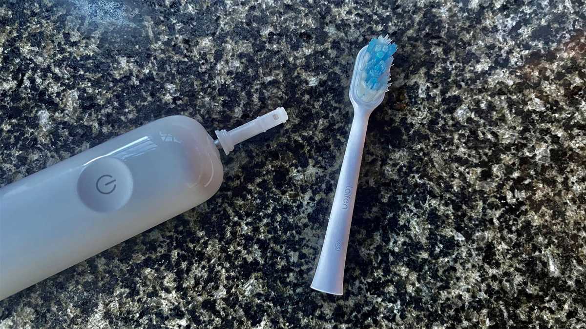 Laifen Wave broken toothbrush head