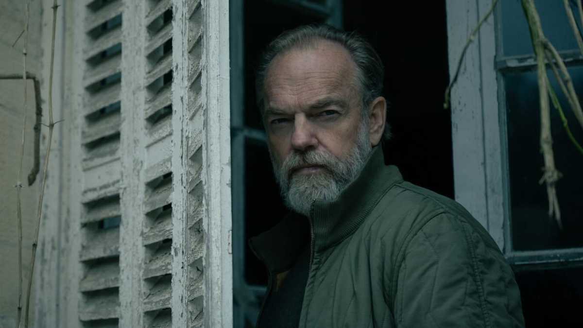 Caballos lentos temporada 4 - Hugo Weaving