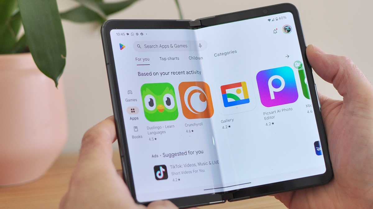 Revisión de Google Pixel Fold - Play Store