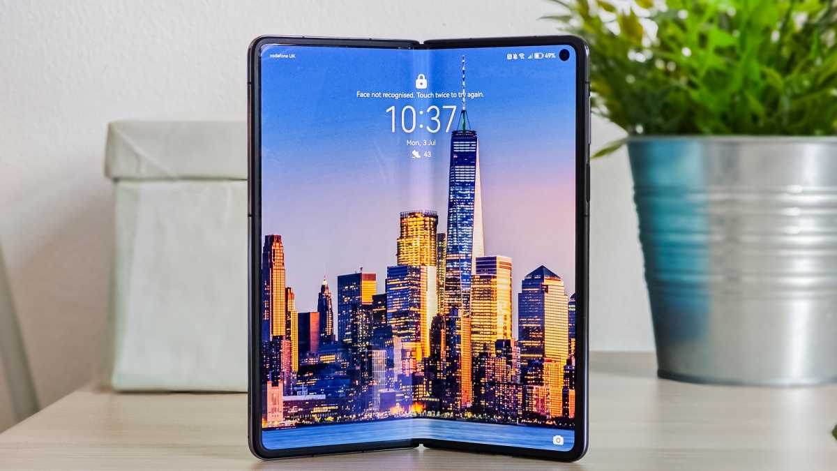 Salvapantallas desplegado del Huawei Mate X3