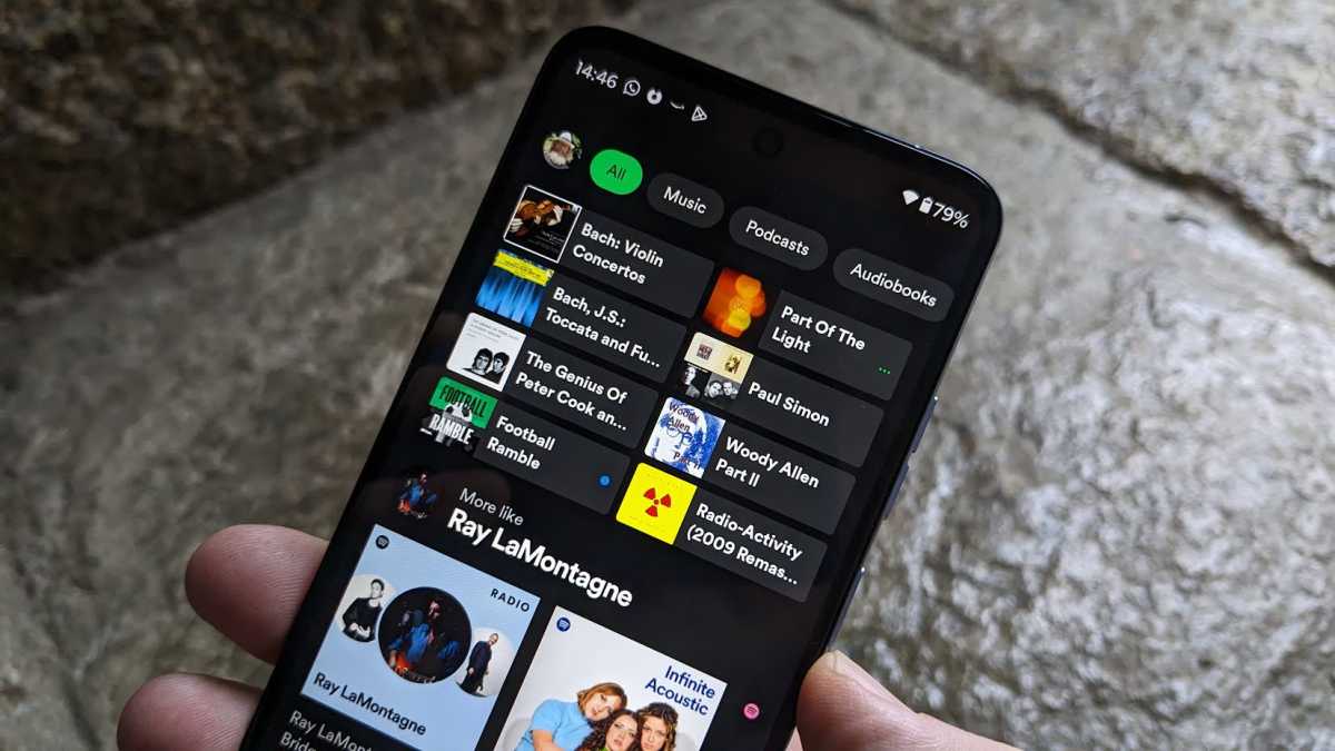 Página de Spotify en Moto G34 5G 