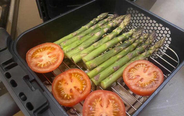 Cocinar con freidora: 3 consejos de alimentación saludable para probar