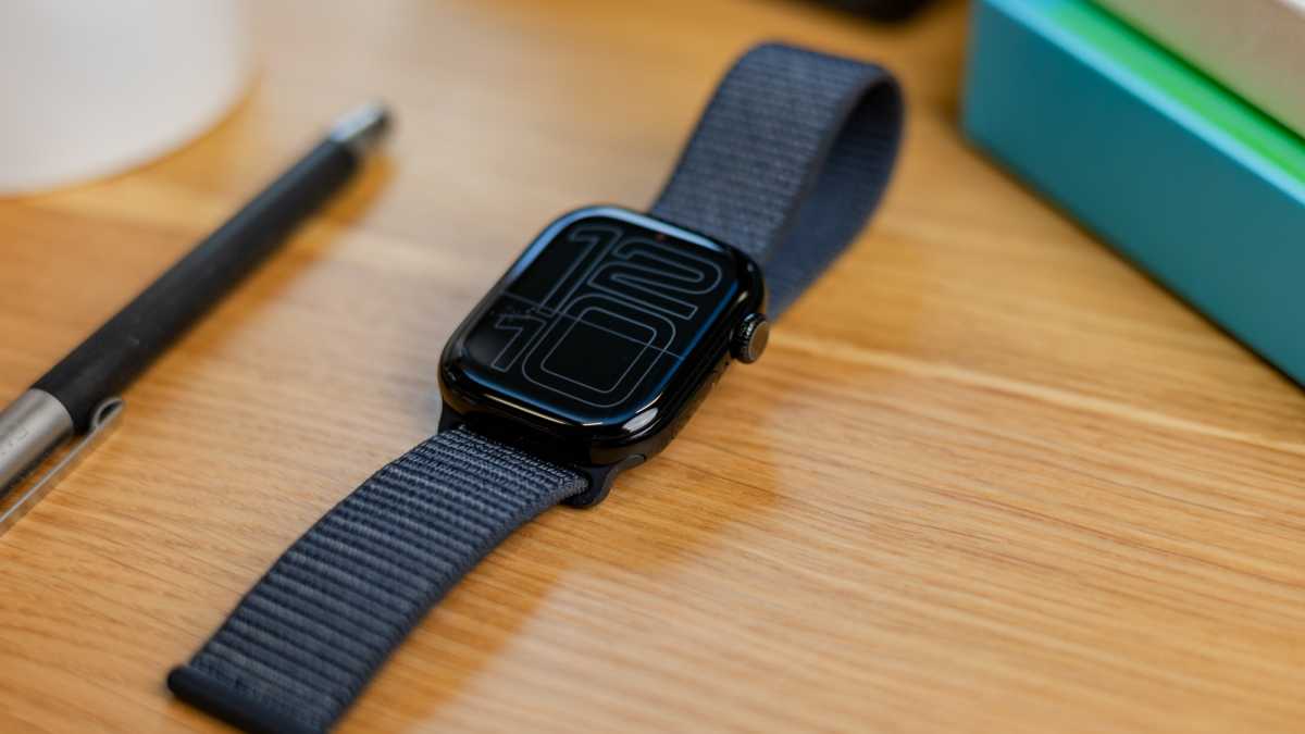 Apple Watch Series 10 Review 1