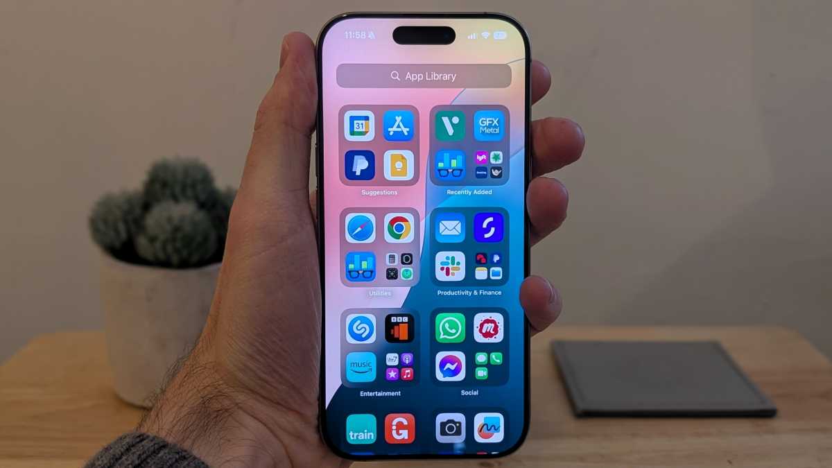 Apple iPhone 16 Pro Review 2